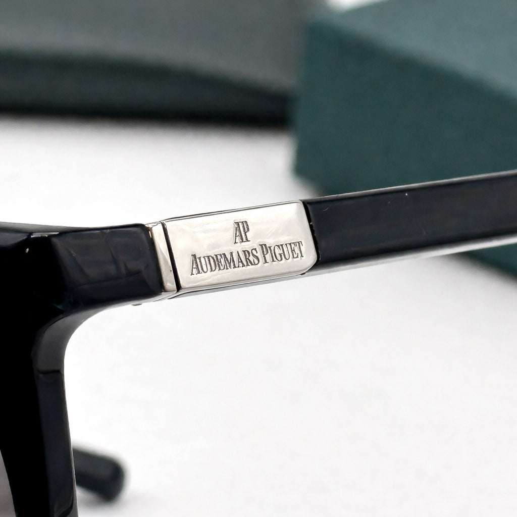 Evergreen Collection Sunglasses Set