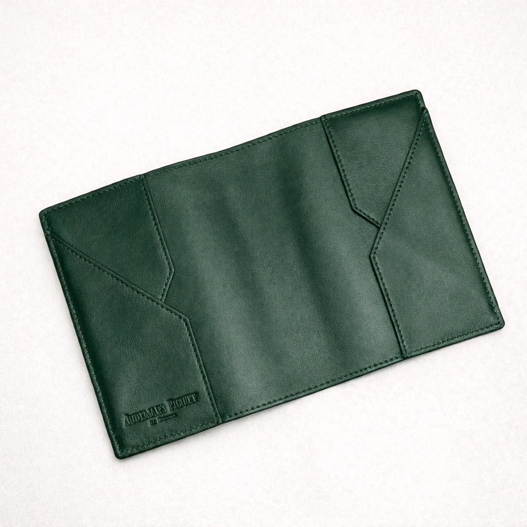 Evergreen Passport Holder