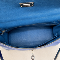 Kelly 32 Sellier Bleu Électrique Epsom Leather Palladium Hardware